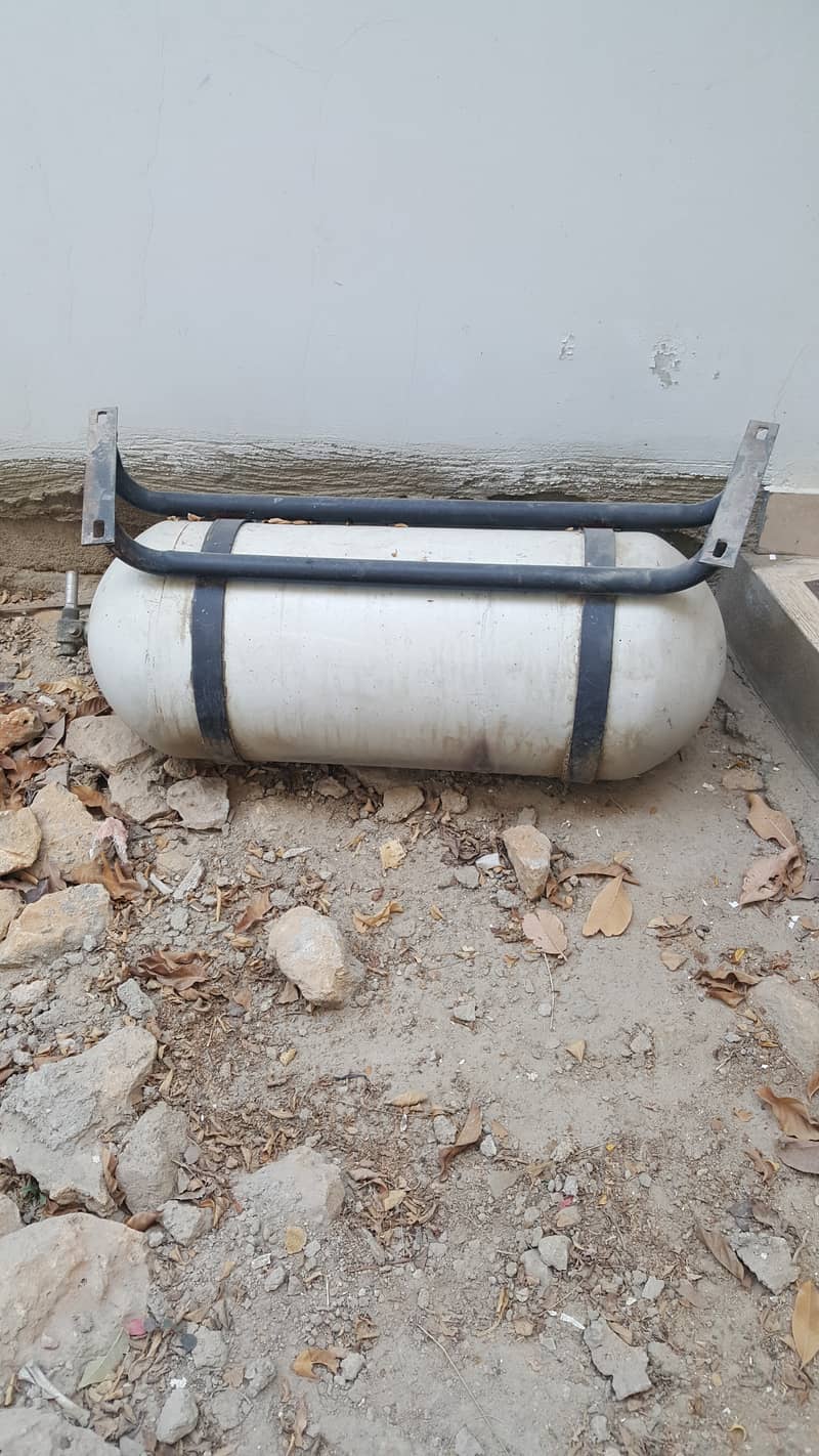 CNG Cylinder with Kit for Sale 1