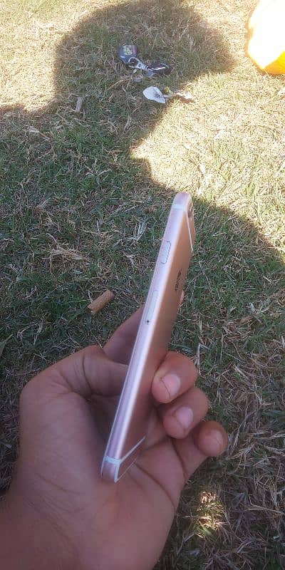 iPhone 6s 64 GB finger only not working pta approved 1