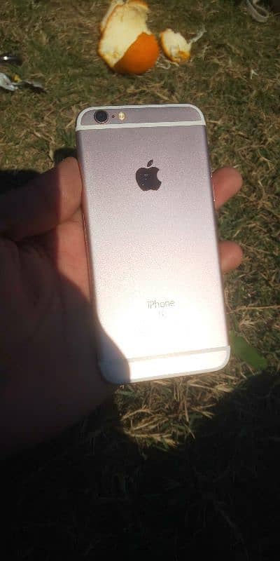 iPhone 6s 64 GB finger only not working pta approved 4