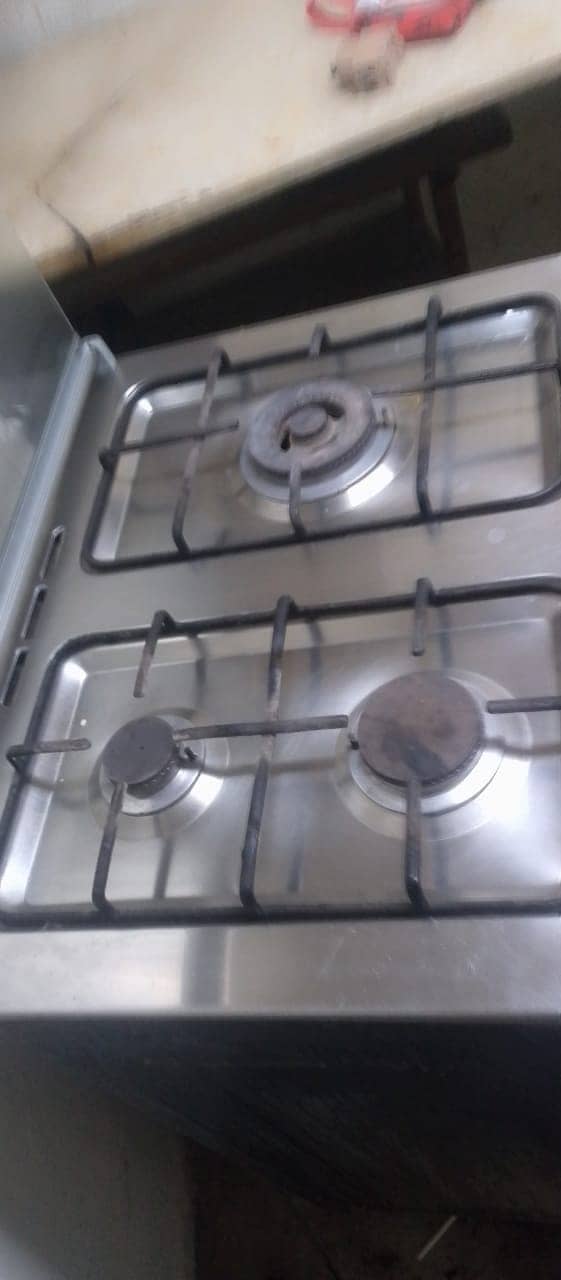 stove with oven 0