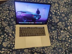 Macbook pro 15" 2016 10/10