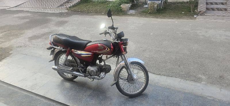 Excellent Condition  Motorcycle for Sale 4