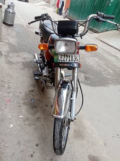 Good condition bike all documents complete first owner smooth engine