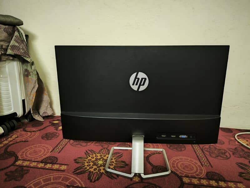 HP Ultra Slim LCD 3