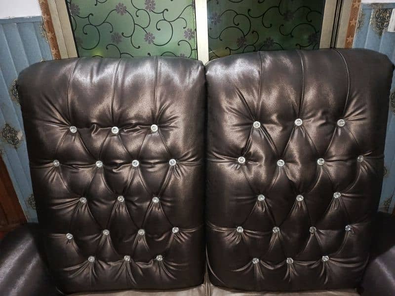 king size sofa only 6 months use 2