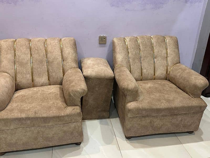 Sofa / Sofa set / five Seater / 3+1+1 Set / Branded new luxury Sofa 3