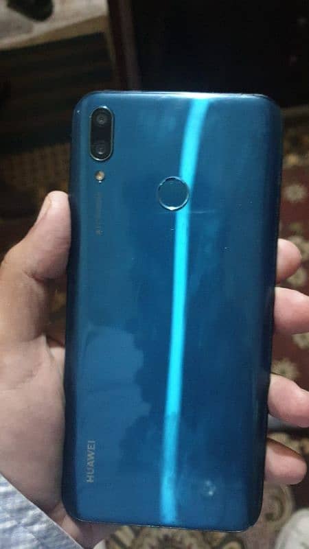 Huawei Y9 2019 4