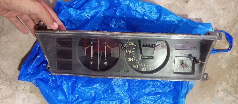 ke70 odo meter/speed meter 1982 2