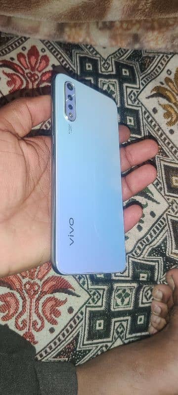 vivo s1 4