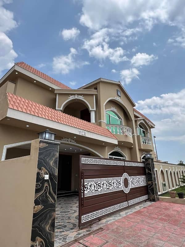 20 Marla Brand New Luxury House For Sale 1