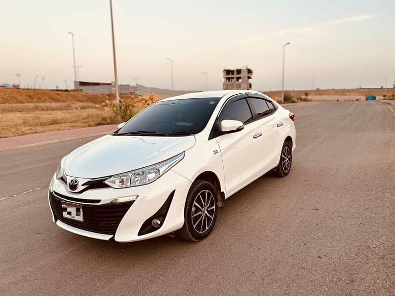 TOYOTA YARIS 1.5 ATIV X CVT – 2021 (December) | First Owner 2