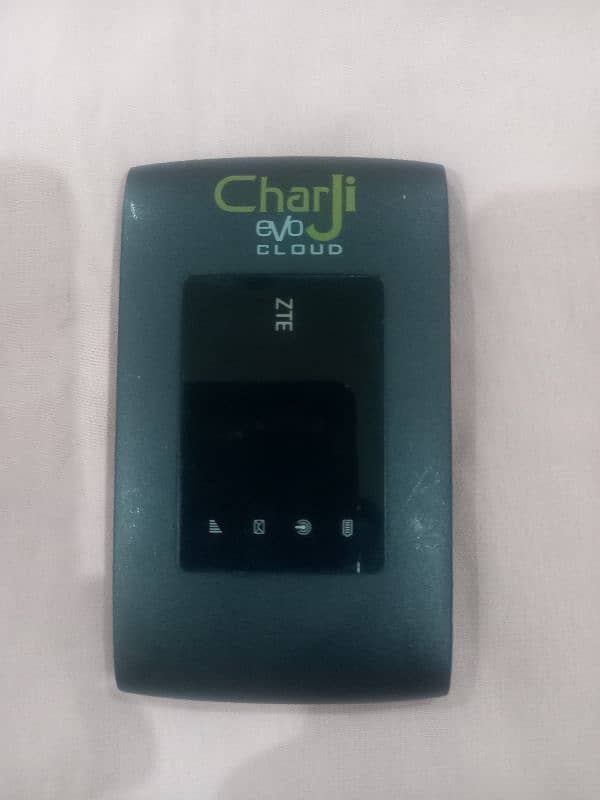 PTCL CHARJI ZTE  ULTRA HIGH SPEED  DIVCE. 0