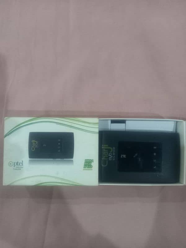 PTCL CHARJI ZTE  ULTRA HIGH SPEED  DIVCE. 2