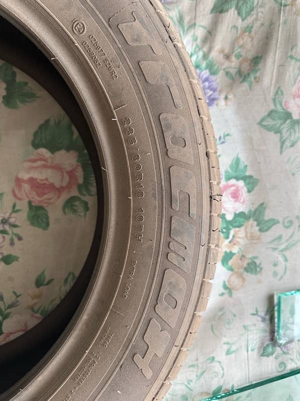 tyre/tire for KIA Sportage 235/60/18 3