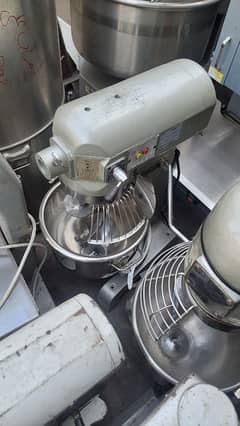 doughmachine / ata machine / doughmixer