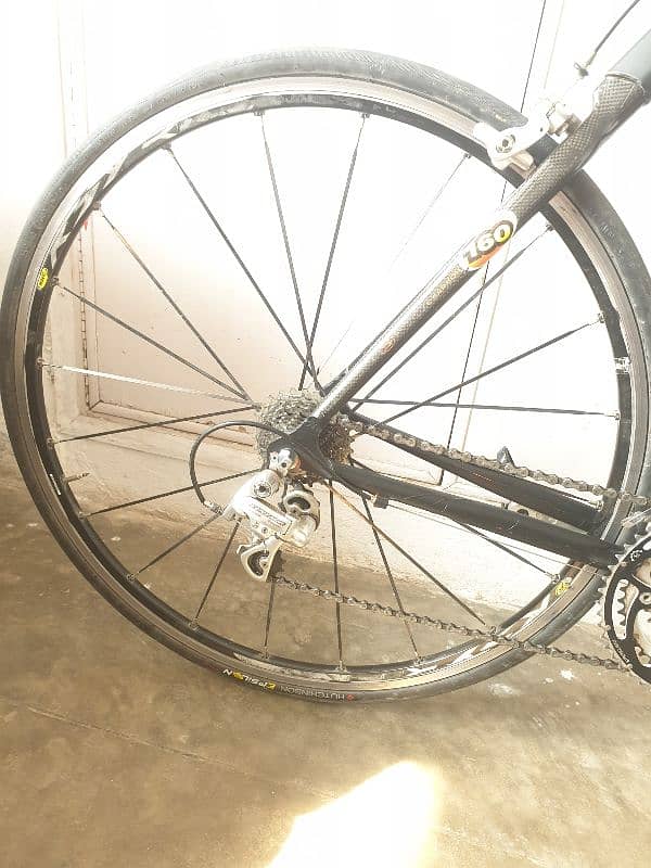 speed 160 10x3 road bike racing beast. read ad 4