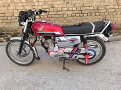 honda 125 self start used like new