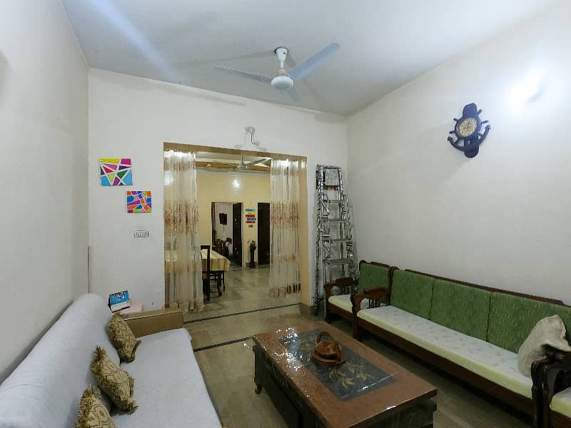 A Great Choice For A Prime Location 5 Marla House Available In Gulshan-e-Ravi 21