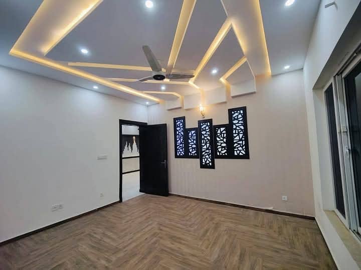 5 marla house for sale in mumtaz city 8