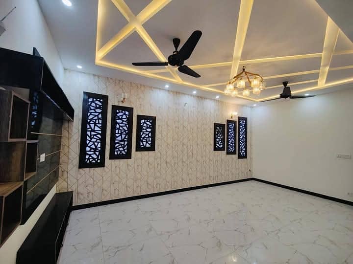 5 marla house for sale in mumtaz city 12