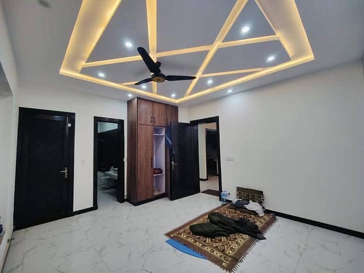 5 marla house for sale in mumtaz city 22