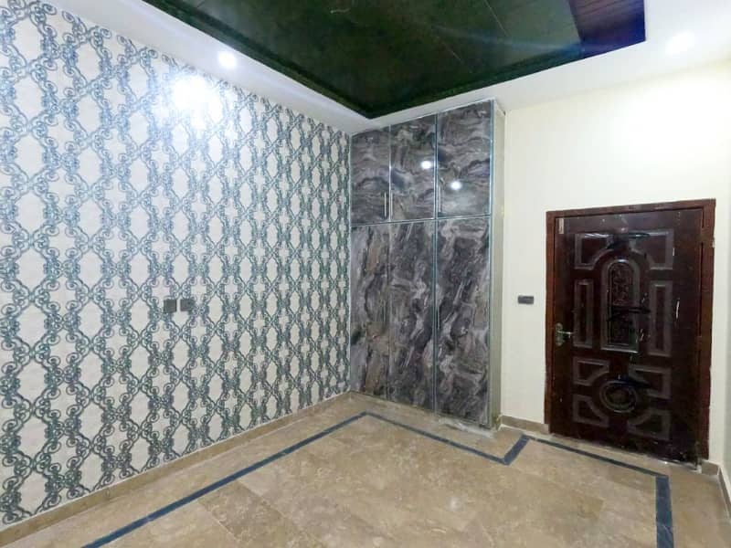 House Of 4 Marla Available For sale In Samanabad 10