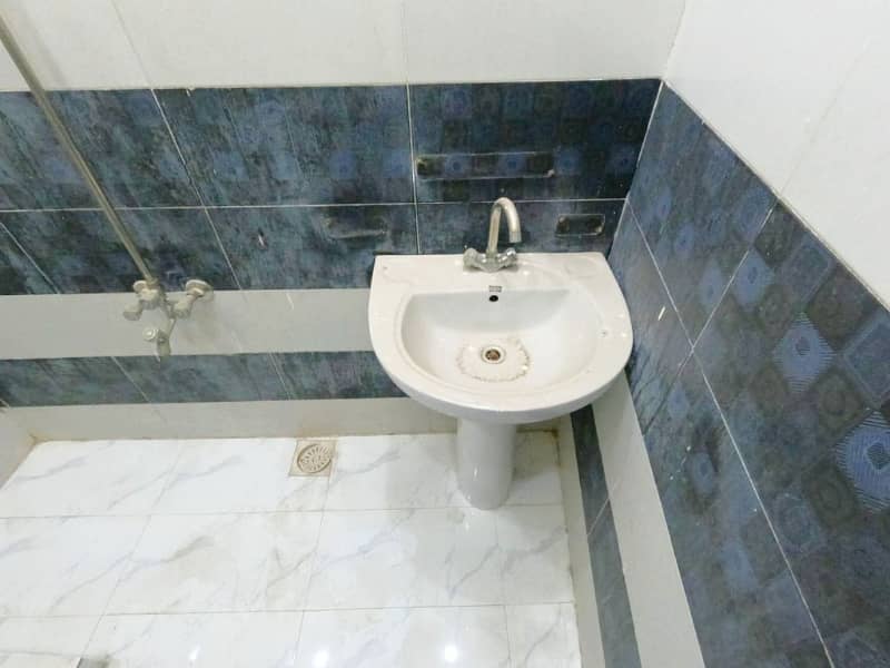 House Of 4 Marla Available For sale In Samanabad 20