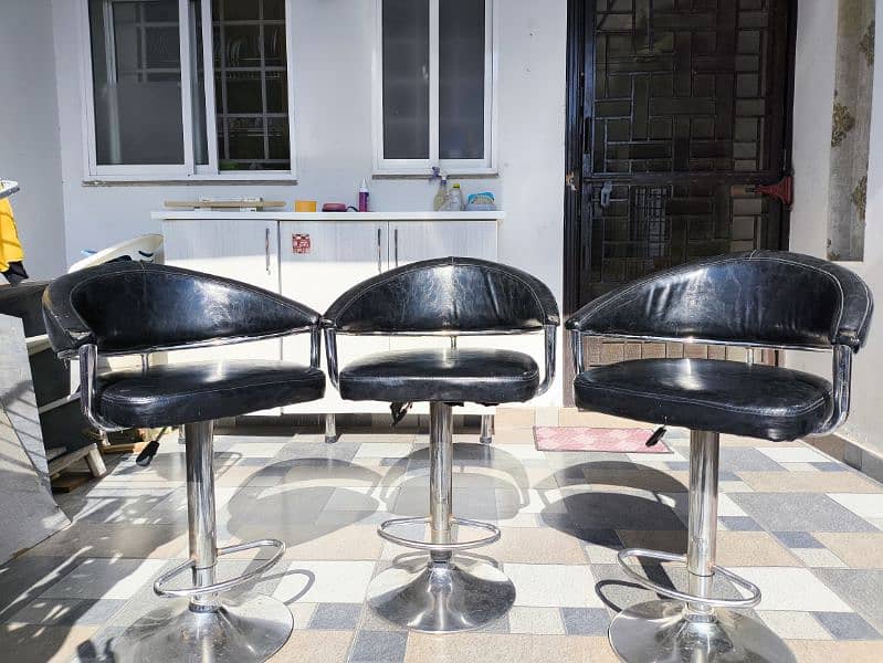 Bar chairs for sale, hydraulic working, swing working, leather ok 0