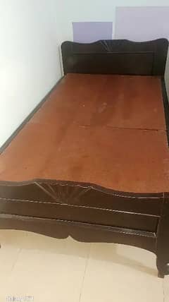 Single bed pure wood old is gold