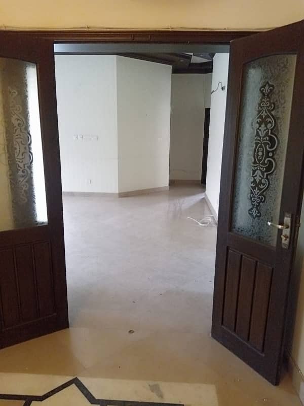 I-8 One Kanal Separate Gate Upper Portion Available For Rent With Servent Quarter 6