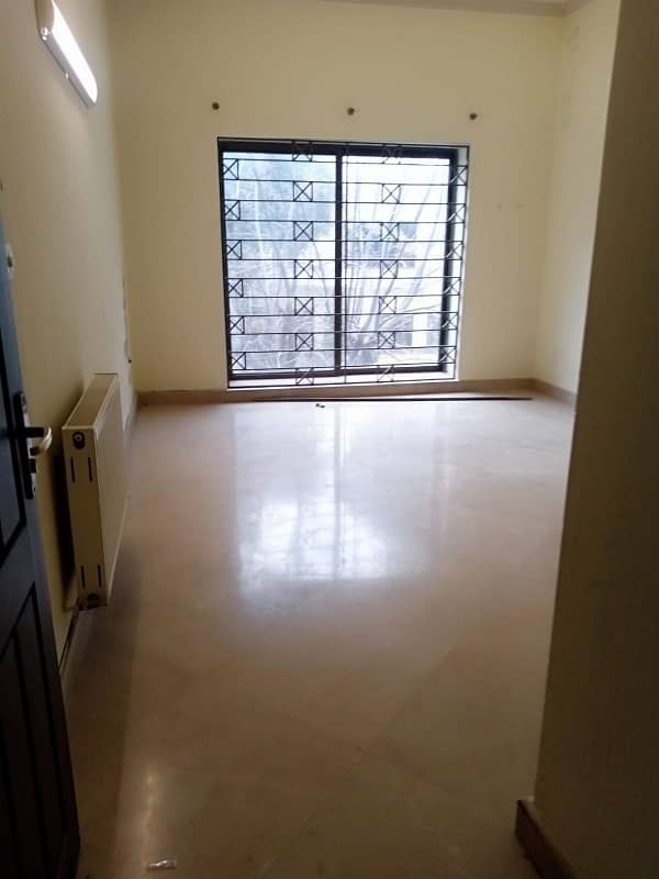 I-8 One Kanal Separate Gate Upper Portion Available For Rent With Servent Quarter 8