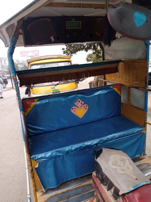 Qingqi rickshaw 1