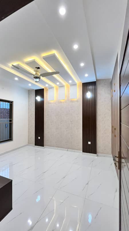 10 Marla House For Sale Janipur Block Bahria Town Lahore 5