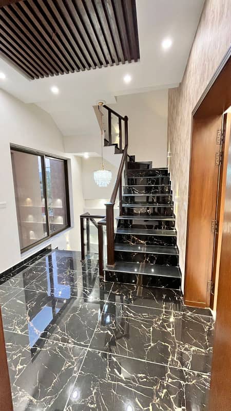 10 Marla House For Sale Janipur Block Bahria Town Lahore 18