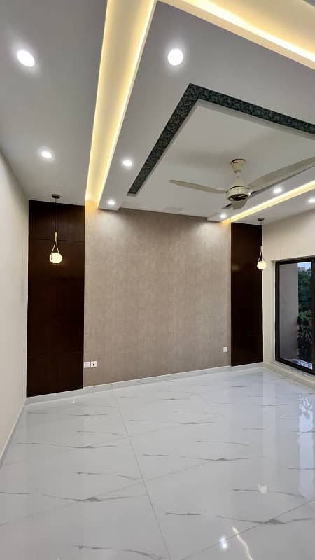 10 Marla House For Sale Janipur Block Bahria Town Lahore 24