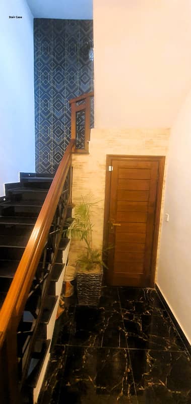 10 Marla Brand House For Sale Jasmine Block Bahria Town Lahore 2