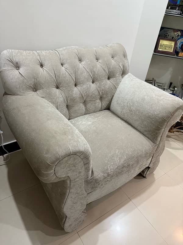 SOFA SET 6 Seater (3+2+1) 4