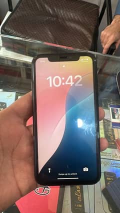 iphone xr 64 gb for urgent sale pta apptoved