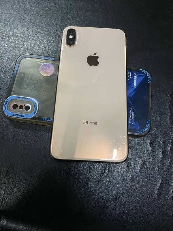 iphone xs max( exchange possible with 13 or 12 pro) 2