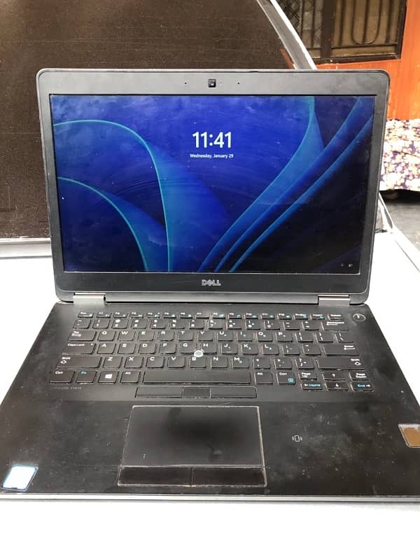 Dell Laptop 22H2 Cori7 6th Generation 6