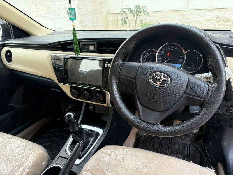 Toyota Corolla (GLI) 2018 - Excellent Condition 12