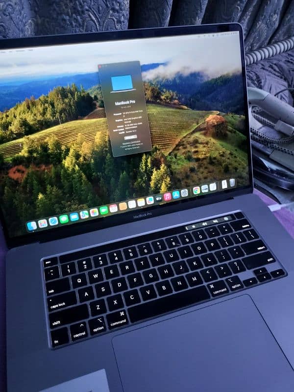 MacBook pro 2019 1