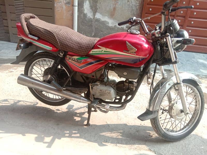 Honda CD100 Genuine condition 1