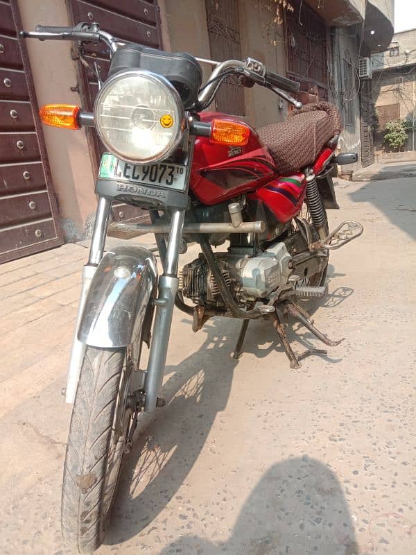 Honda CD100 Genuine condition 3