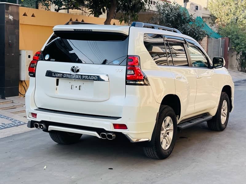 Toyota Prado 2019 7