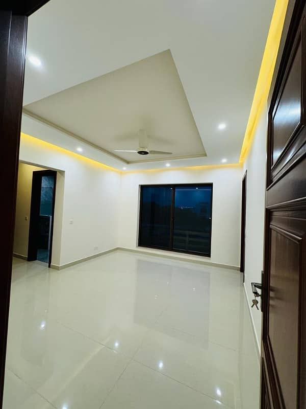 Luxury 50*90 House For Sell In D-12/4 4