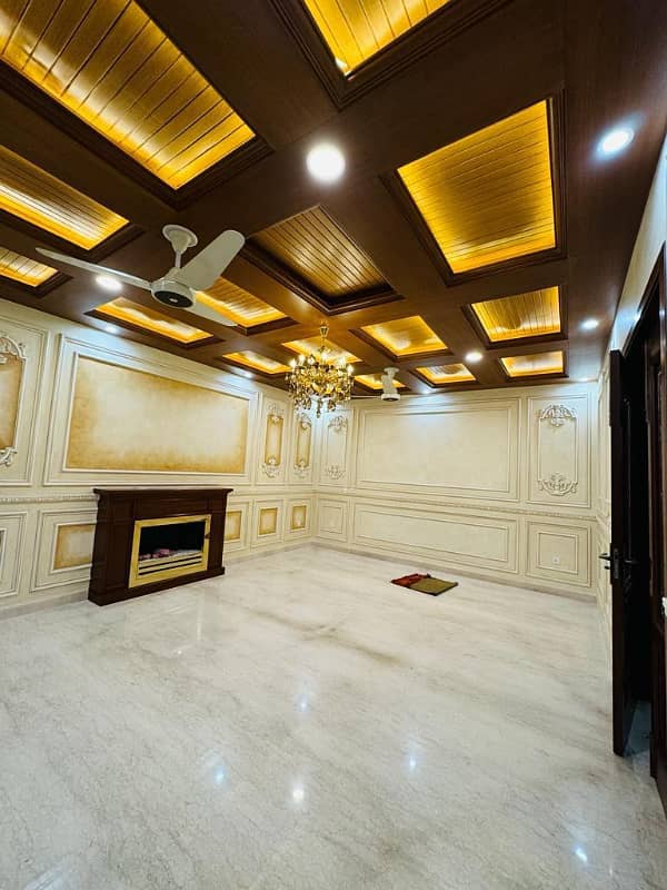 Luxury 50*90 House For Sell In D-12/4 14