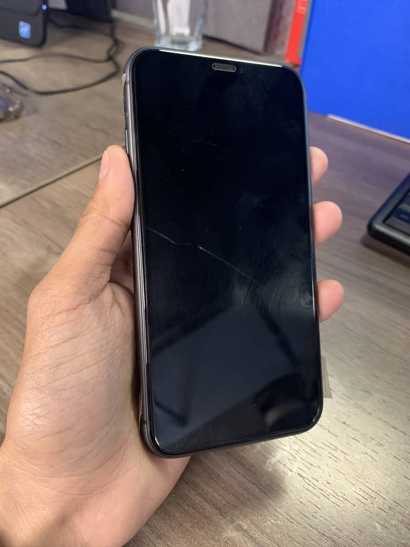 Apple iPhone 11 for sale 64 JV 2