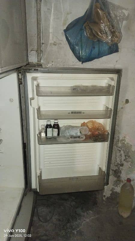 Fridge for sale 03004469182 2