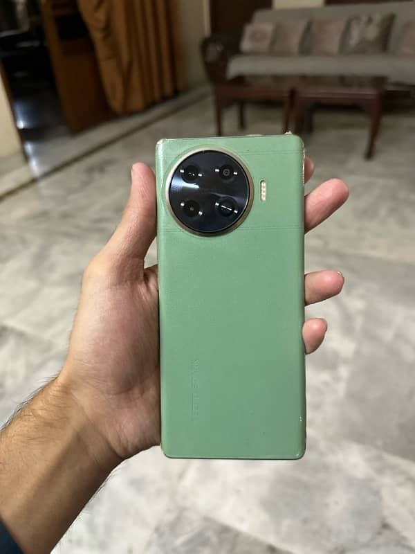 Tecno spark 20 Pro plus 1